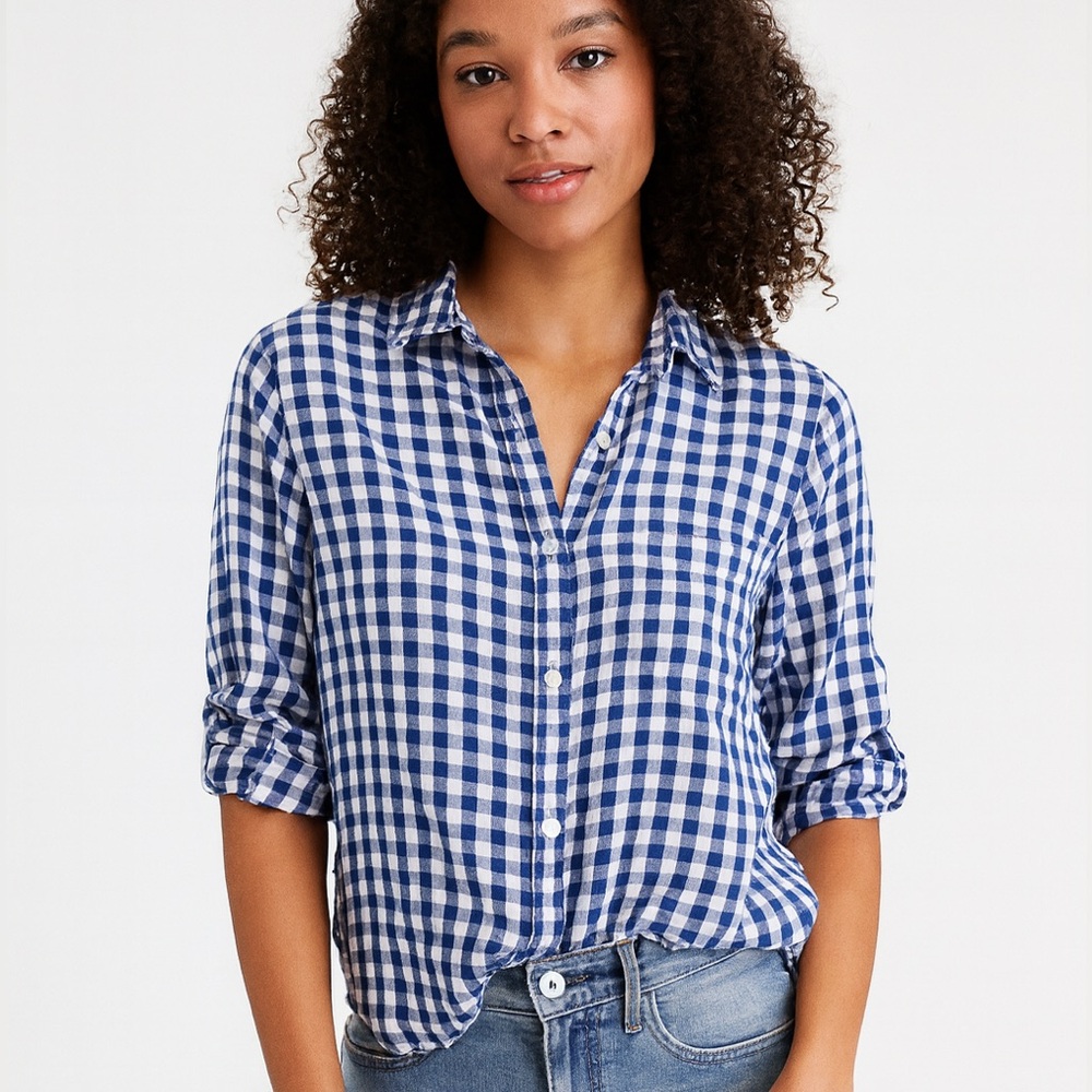 American Eagle Women’s M Blue White Plaid Gingham Lightweight Button Down Shirt